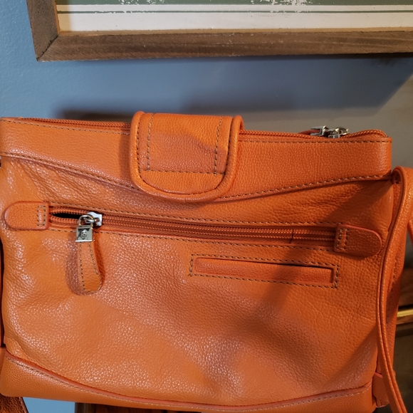 Babbs Collection Orange Leather Crossbody Purse - Picture 6 of 10